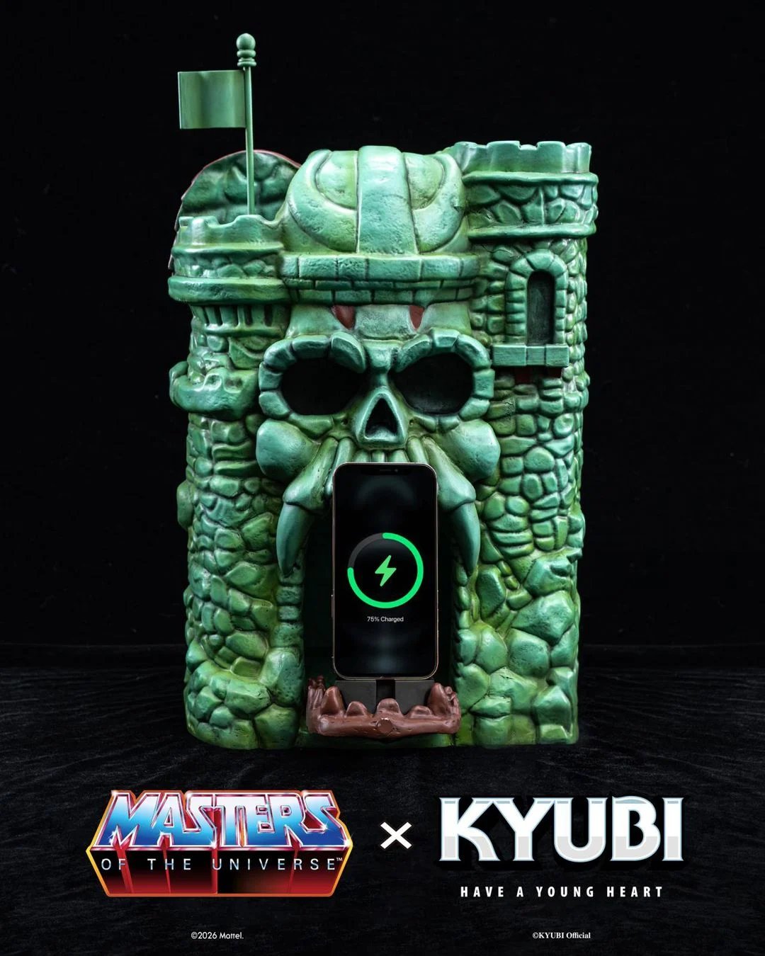 KYUBI Studio - Masters of the Universe: Castle Grayskull Collectible Charging Statue (Licensed) - Image 3