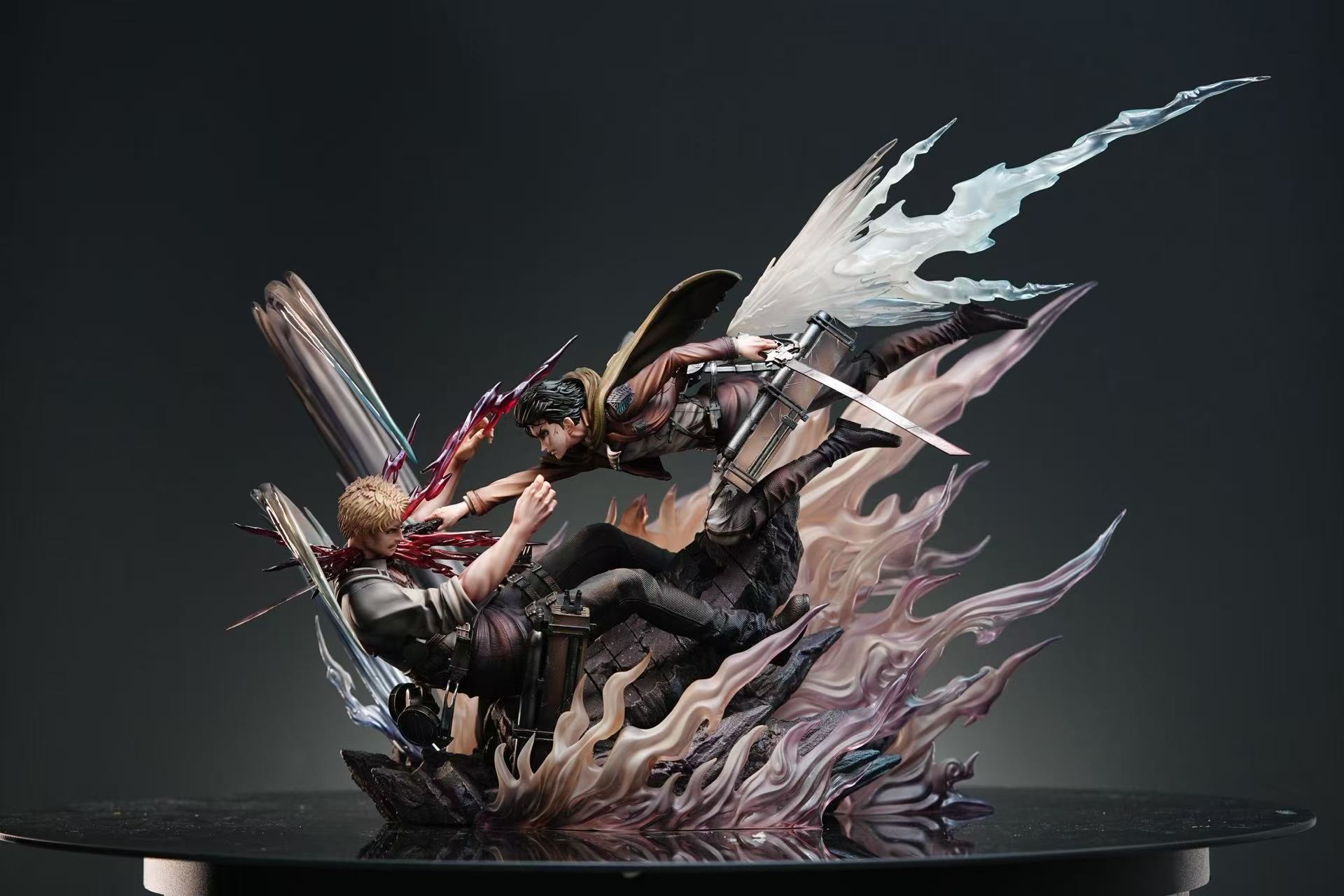 Sure Studio - Battle Series Levi Ackerman VS Reiner Braun Attack on Titan - Image 2