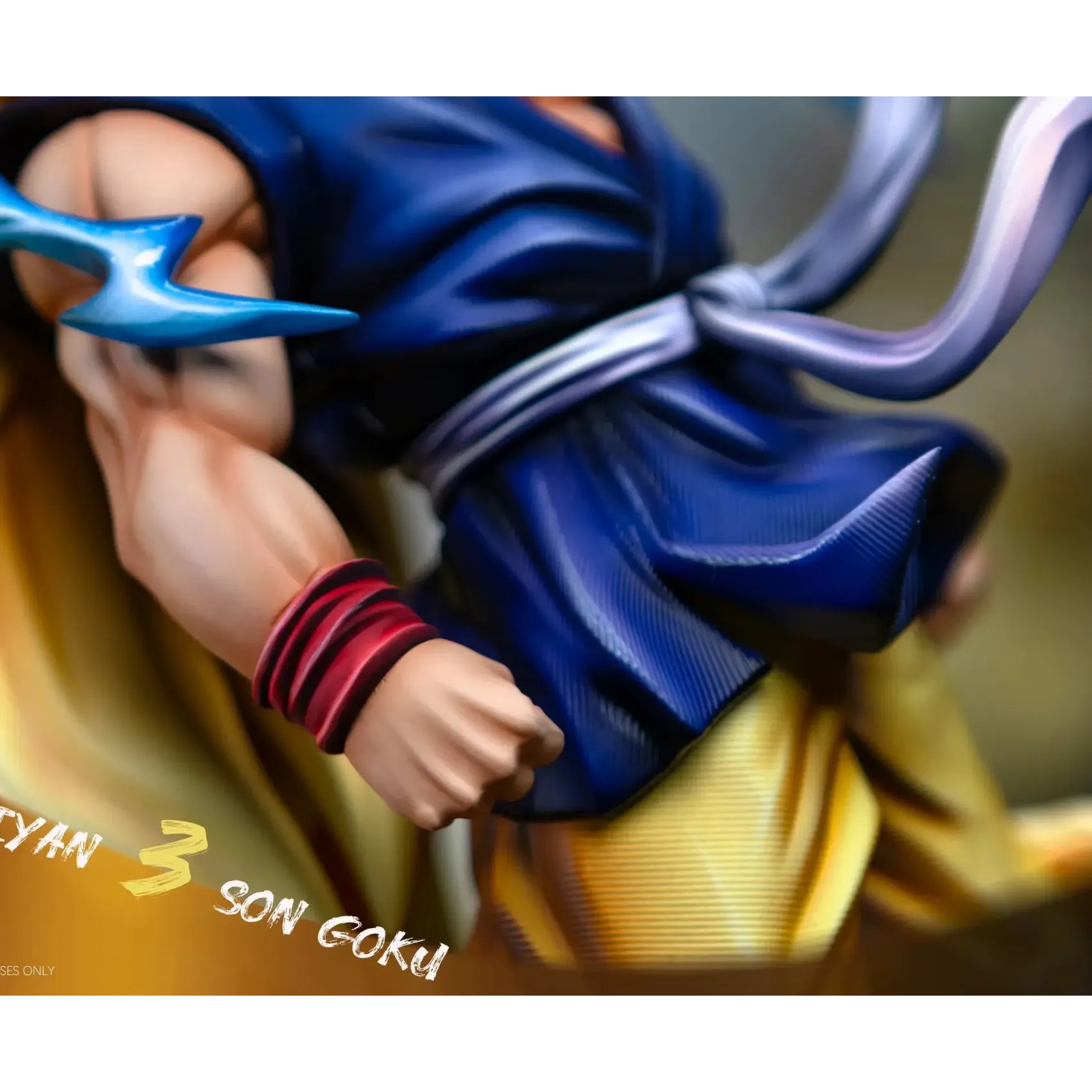 Smoker Studio - Super Saiyan 3 Goku Dragon Ball - Image 4