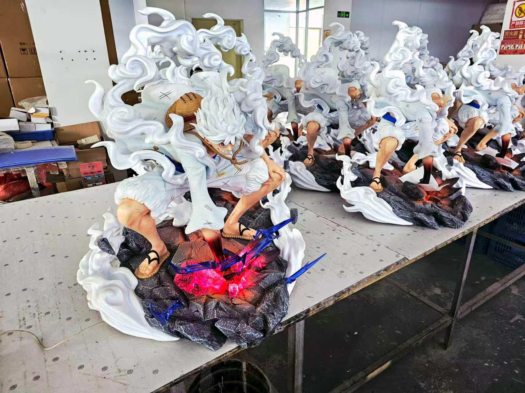 TZT Studio - One Piece Large Scale Series Second Gear Explosion Nika Luffy - Image 3